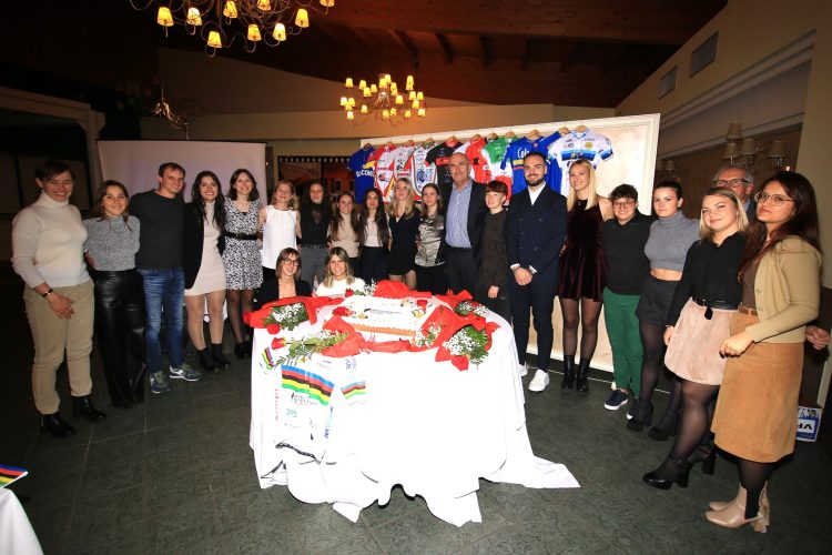 Taglio della Torta - Foto F.OSSOLA (1)